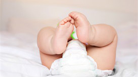 婴幼儿长期咳嗽是否就是过敏性咳嗽？