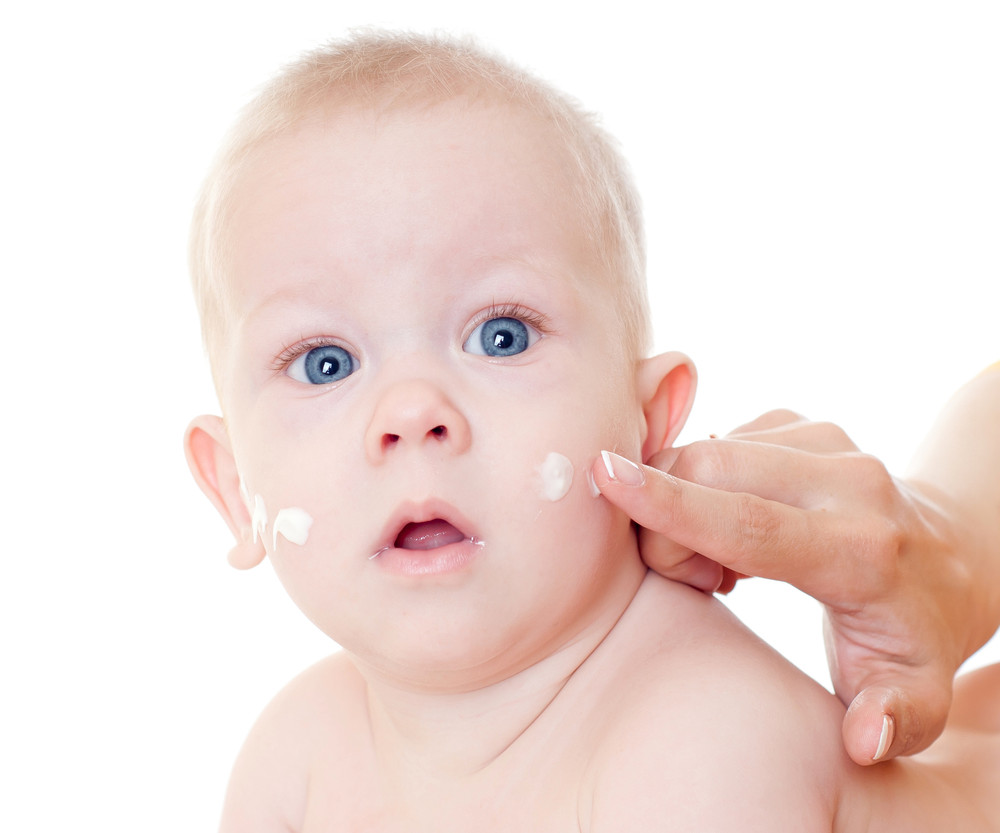 2个月婴儿鼻炎怎么办